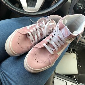 Vans Sk8-Hi Shoes in Pink